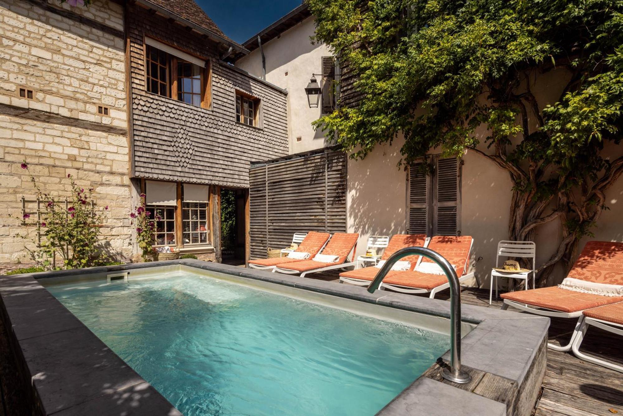 Le Champ Des Oiseaux Hotel & Spa Троа Екстериор снимка