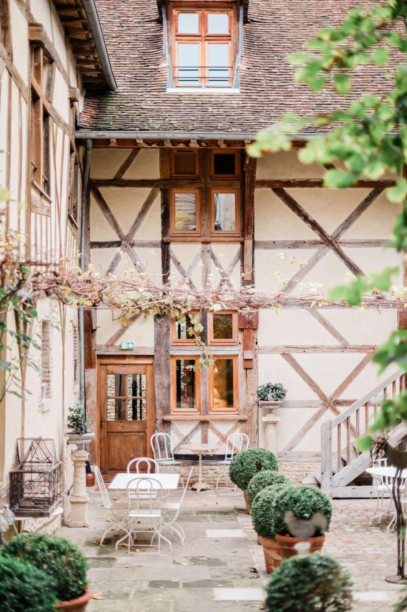 Le Champ Des Oiseaux Hotel & Spa Троа Екстериор снимка